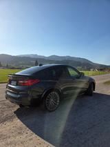 BMW X4 M40i  - BMW X4 M40: Grau