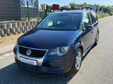 Volkswagen Touran Freestyle°NAVI°AHK°TEL.°6GANG°7 SITZER° - Volkswagen Touran: Limousine, 7sitzer