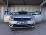 Volkswagen 2.0 TDI Bluemotion DSG  - Volkswagen Passat CC: Bluemotion