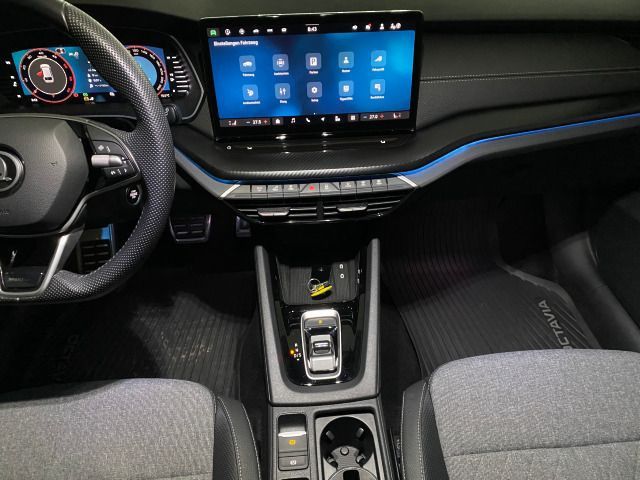 Octavia IV Combi Sportline 2.0 TDI DSG AHK+PANO+