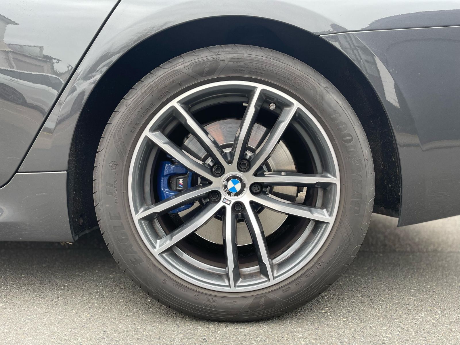 Fahrzeugabbildung BMW 530i Facelift |M Sport|Business|Cockpit+|Privacy