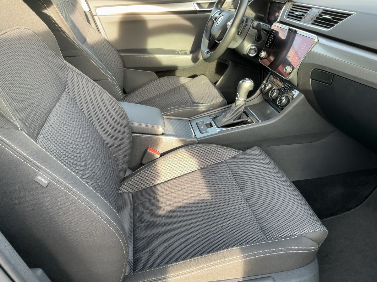 Skoda Superb - Bild 12