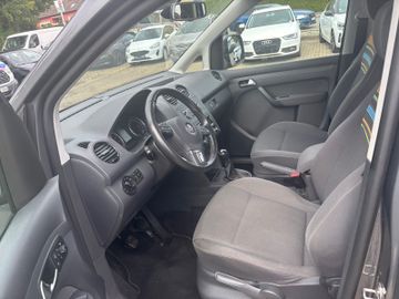 Volkswagen Caddy - 8