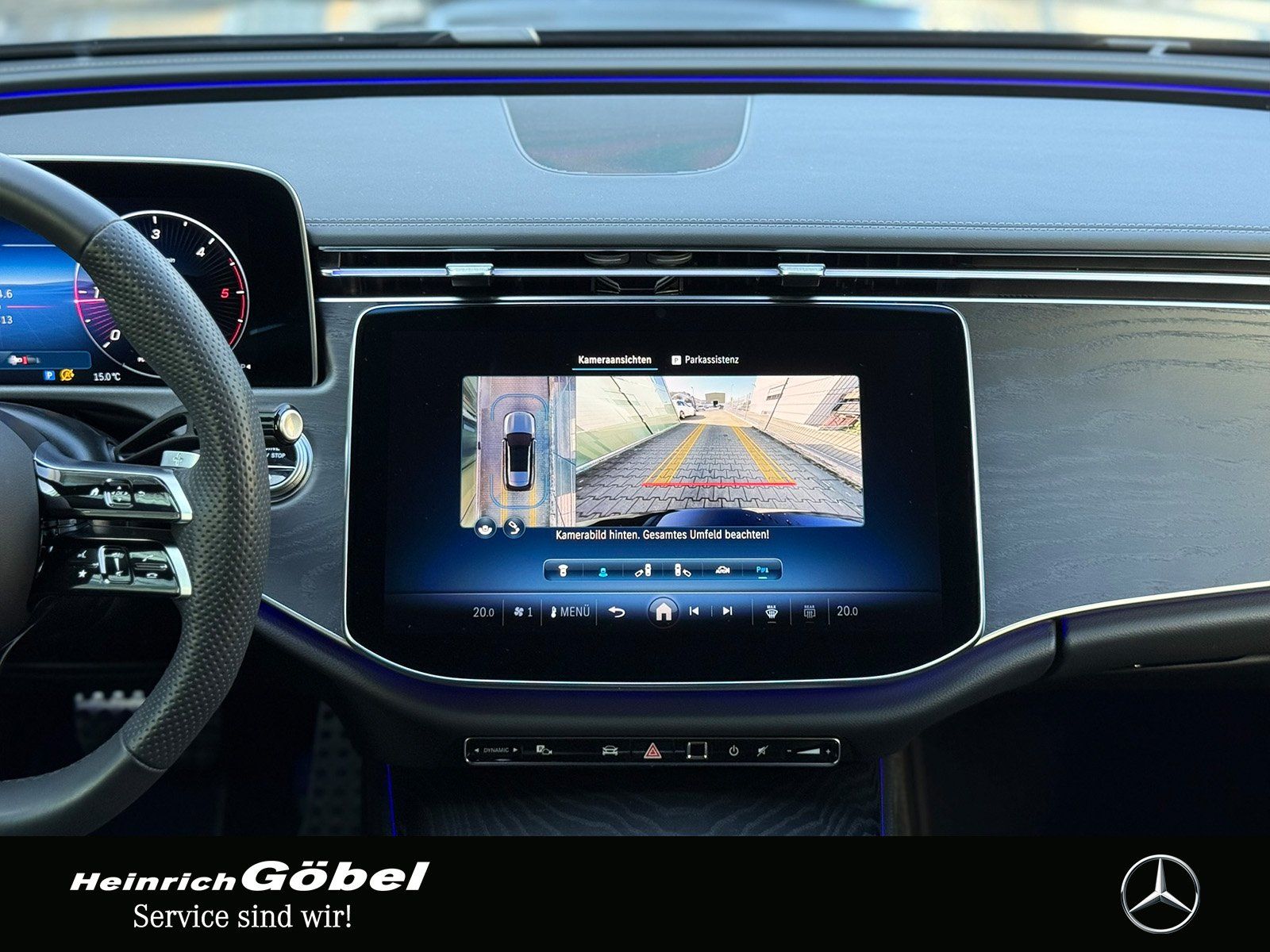 Fahrzeugabbildung Mercedes-Benz E 220 d T AMG*AHK*360°KAM*DIGITAL*MEMORY*TOTWINK
