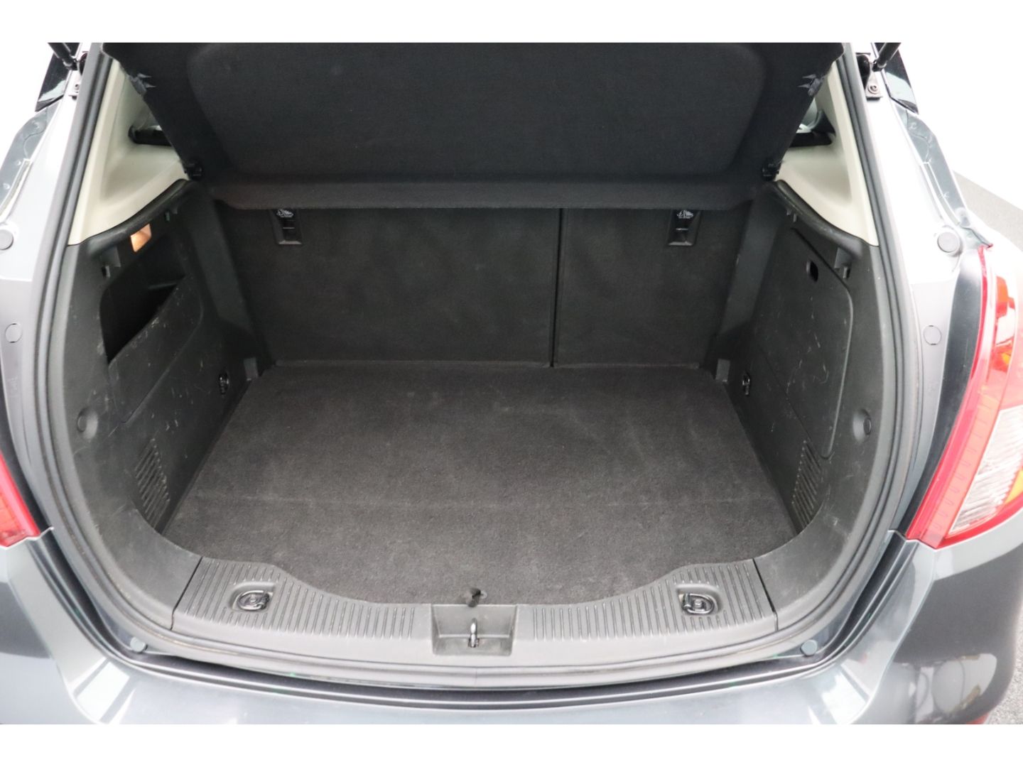 Fahrzeugabbildung Opel Mokka X 1.4 Edition AHK