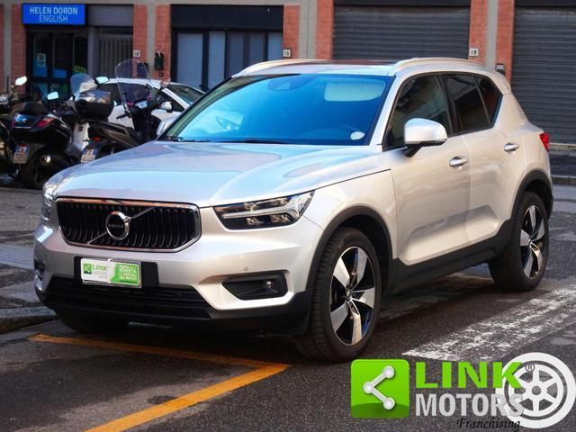 Volvo VOLVO XC40 T3 Momentum -UNICO PROPRIETARIO-FULL 