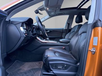 Audi Q8 - 9