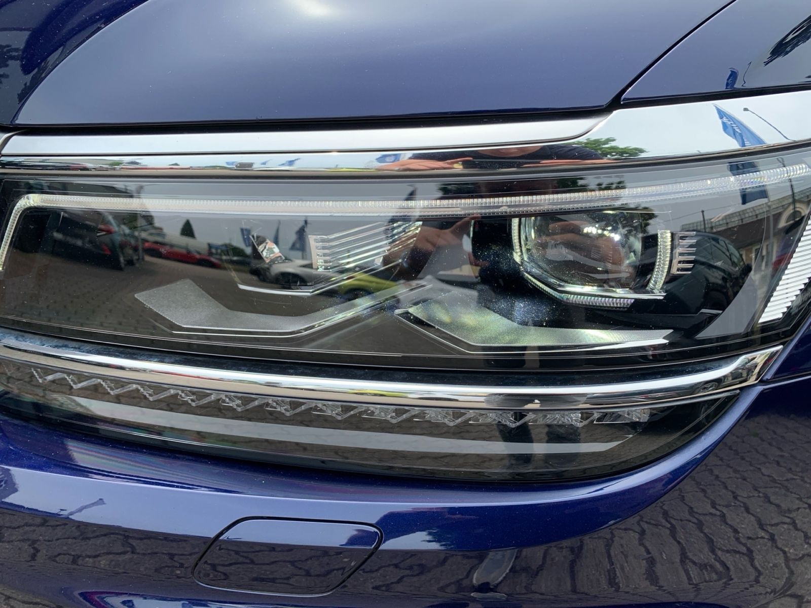 Fahrzeugabbildung Volkswagen Tiguan 1.5 TSI Comfortline BMT AHK Navi