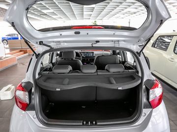 Hyundai i10 1.0 Trend Kamera Navi Spurhalteassistent DAB