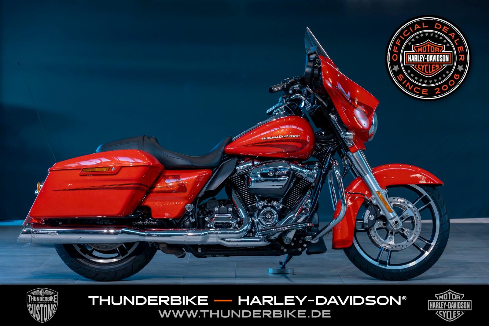 Harley-Davidson Touring FLHXS Street Glide Special