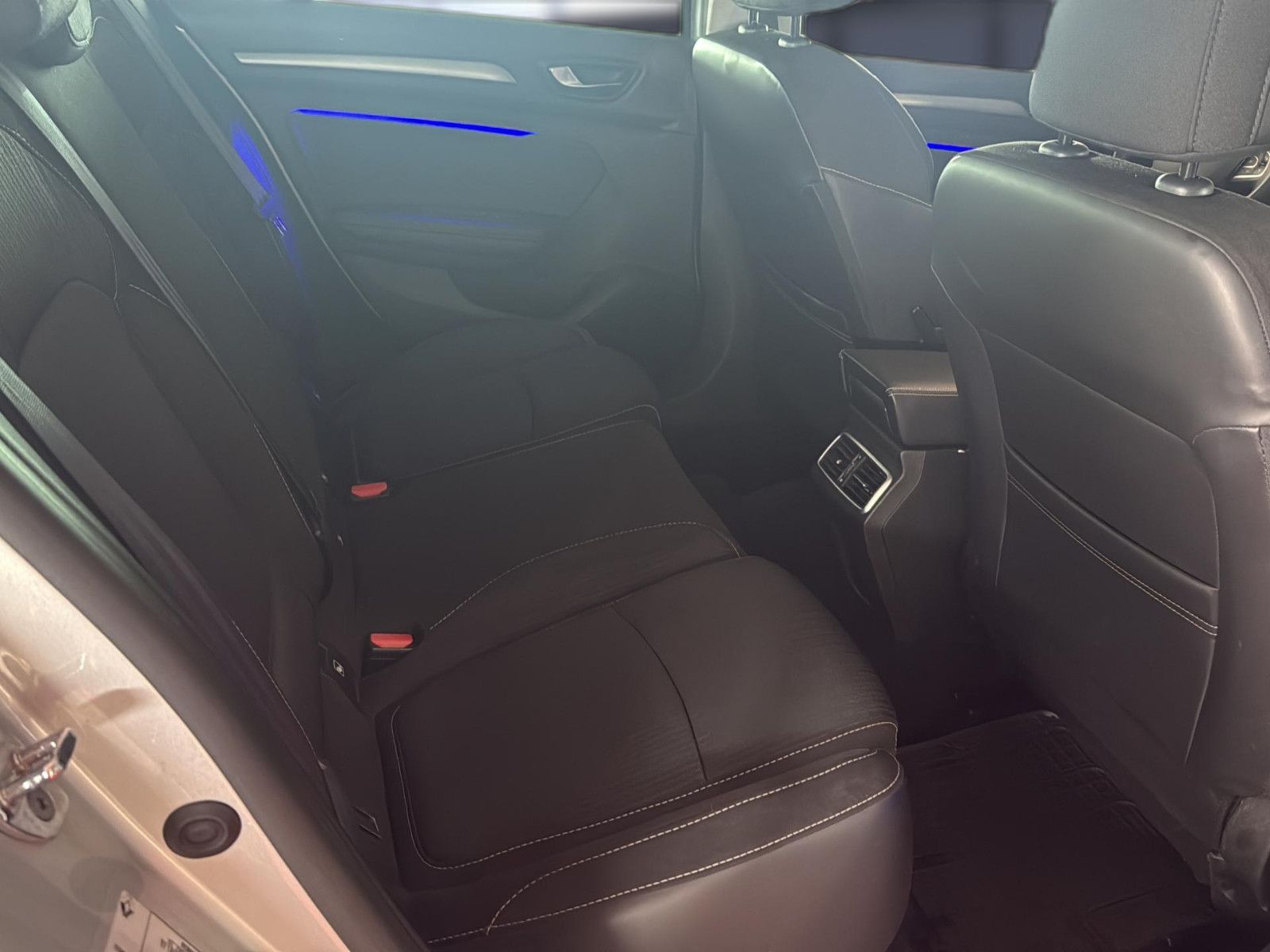 Fahrzeugabbildung Renault Megane IV Grandtour / Steuerkette+Kopfd. neu