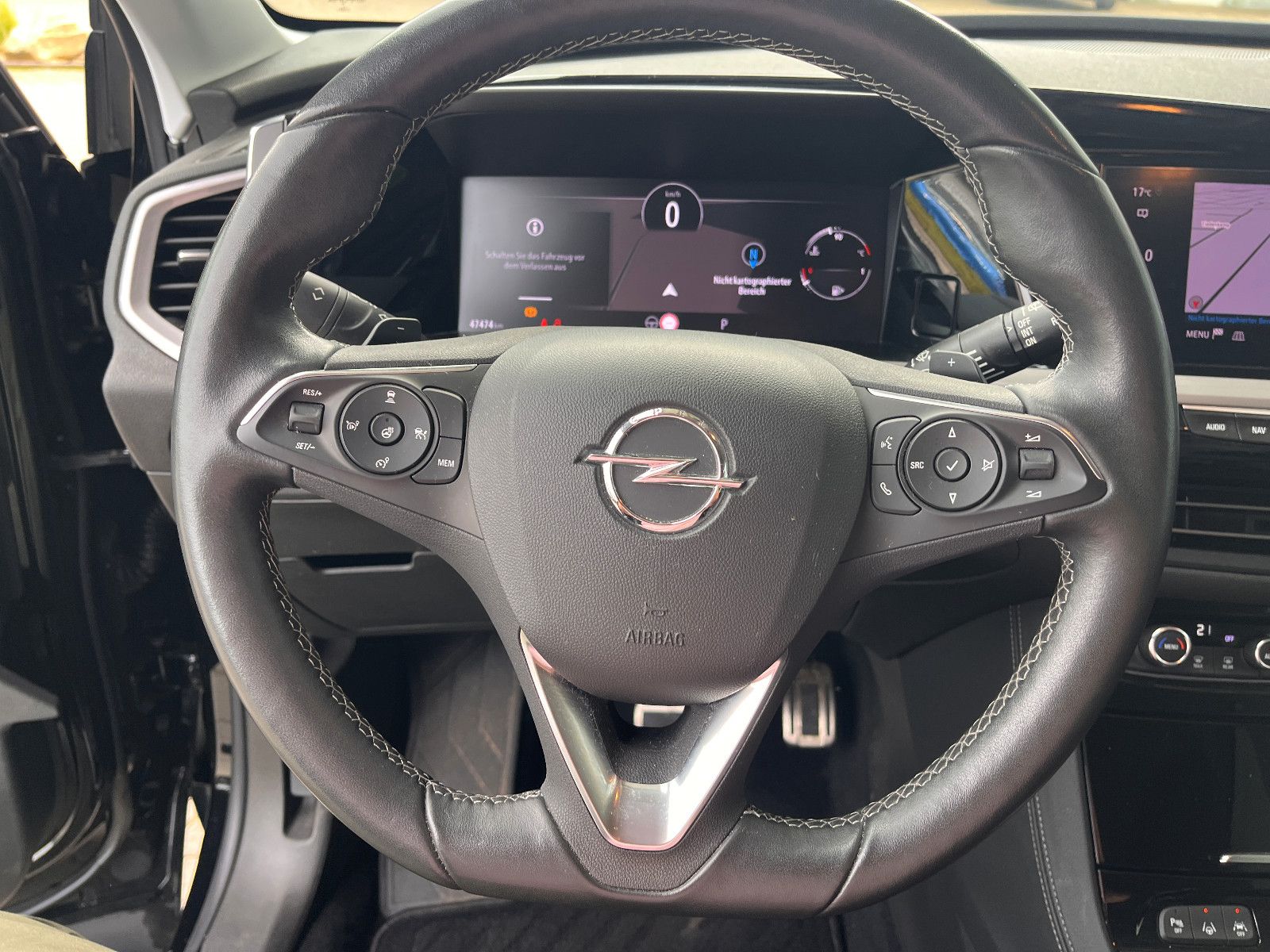 Fahrzeugabbildung Opel Grandland GS-Line 1.2 Automatik