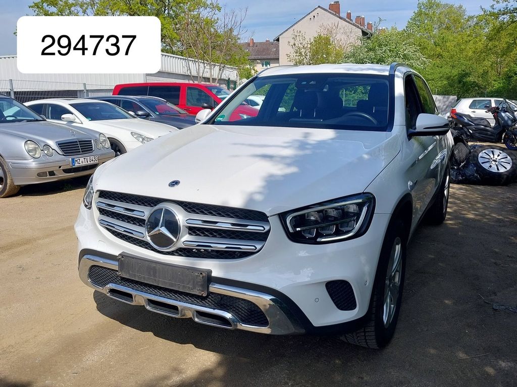 Image of Mercedes-Benz GLC 300