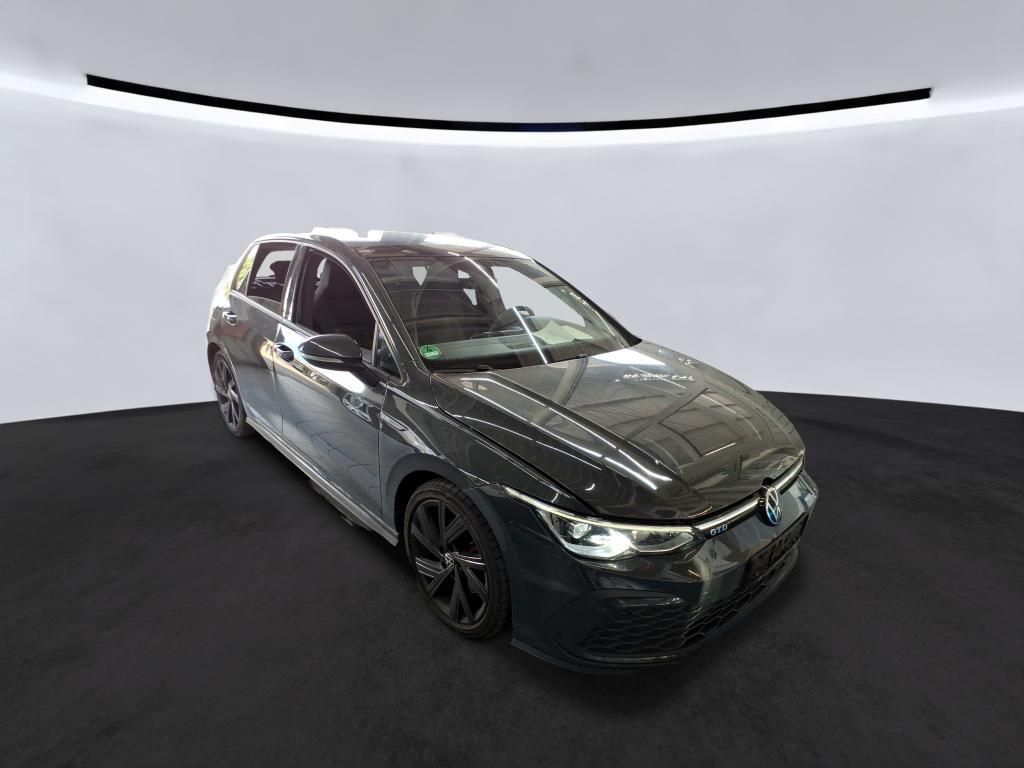Volkswagen Golf 2.0 TDI GTD*BLACK*PANORAMA*ACC*SHZ*PDC* imagem 2