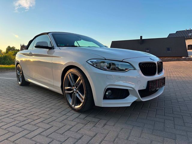BMW 220i Cabrio M Sport M Sport