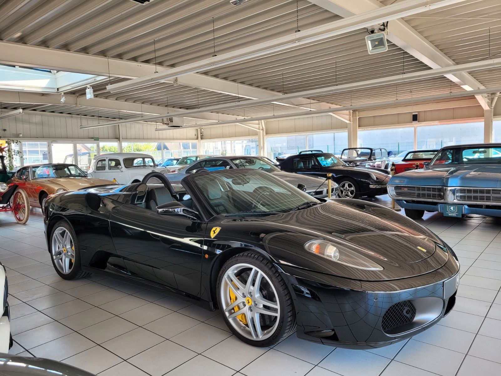 Fahrzeugabbildung Ferrari F430 Spider F1/Keramik/Ferrari SH lückenlos