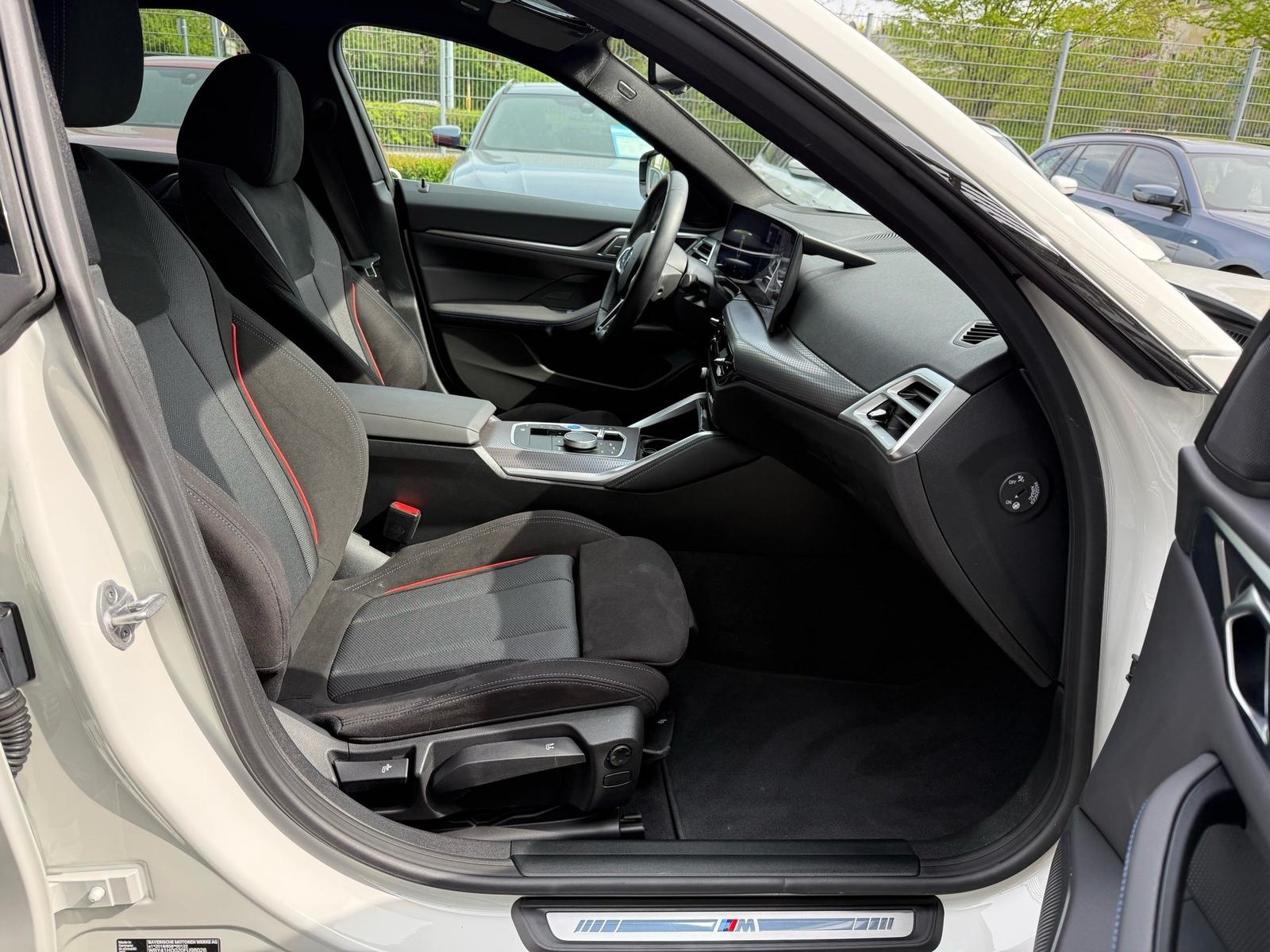 BMW i4 xDrive40 M Sportpaket //Stop&Go HiFi HUD