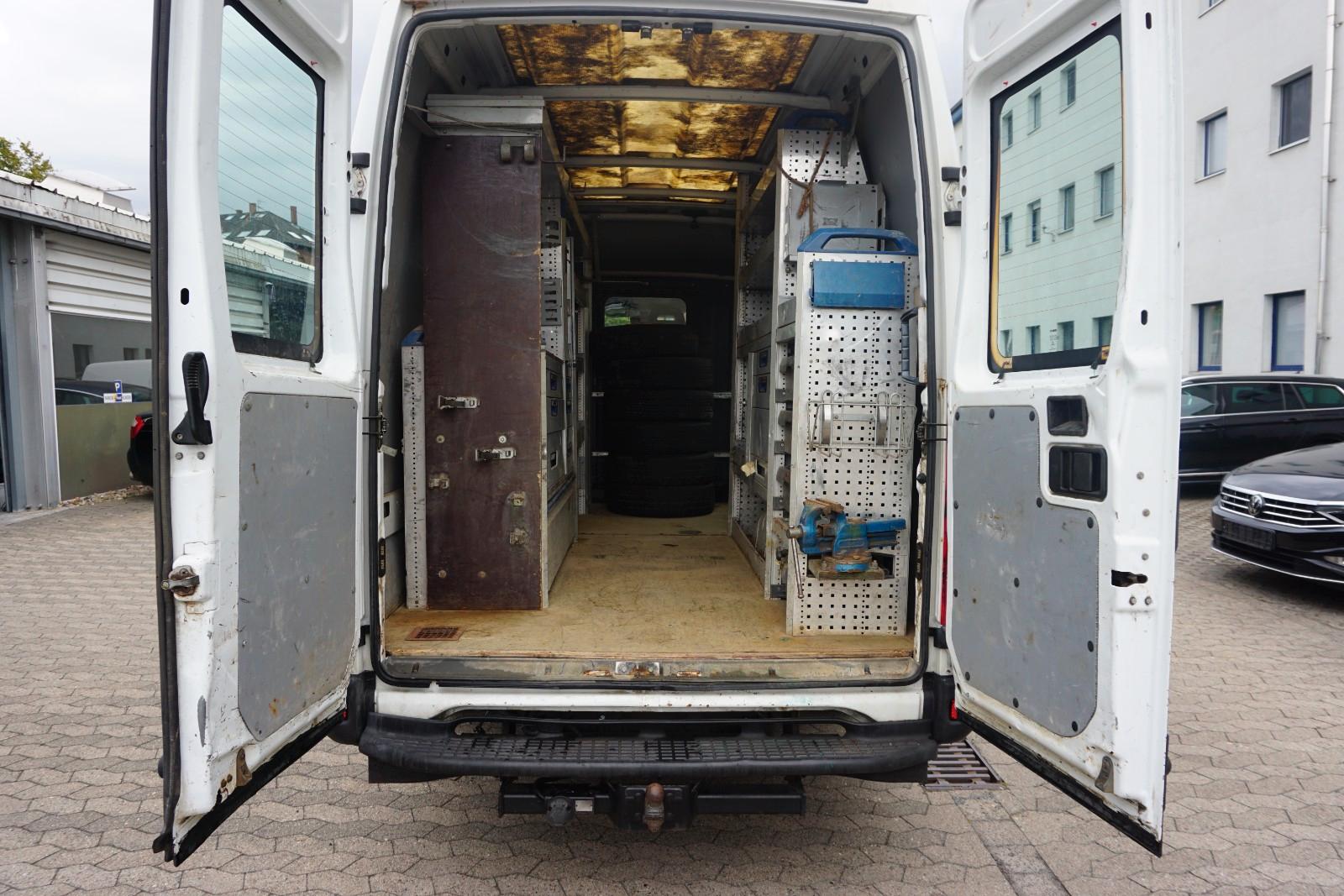Iveco Daily Kasten Hoch+Lang 3.0 CNG ERDGAS *SORTIMO*