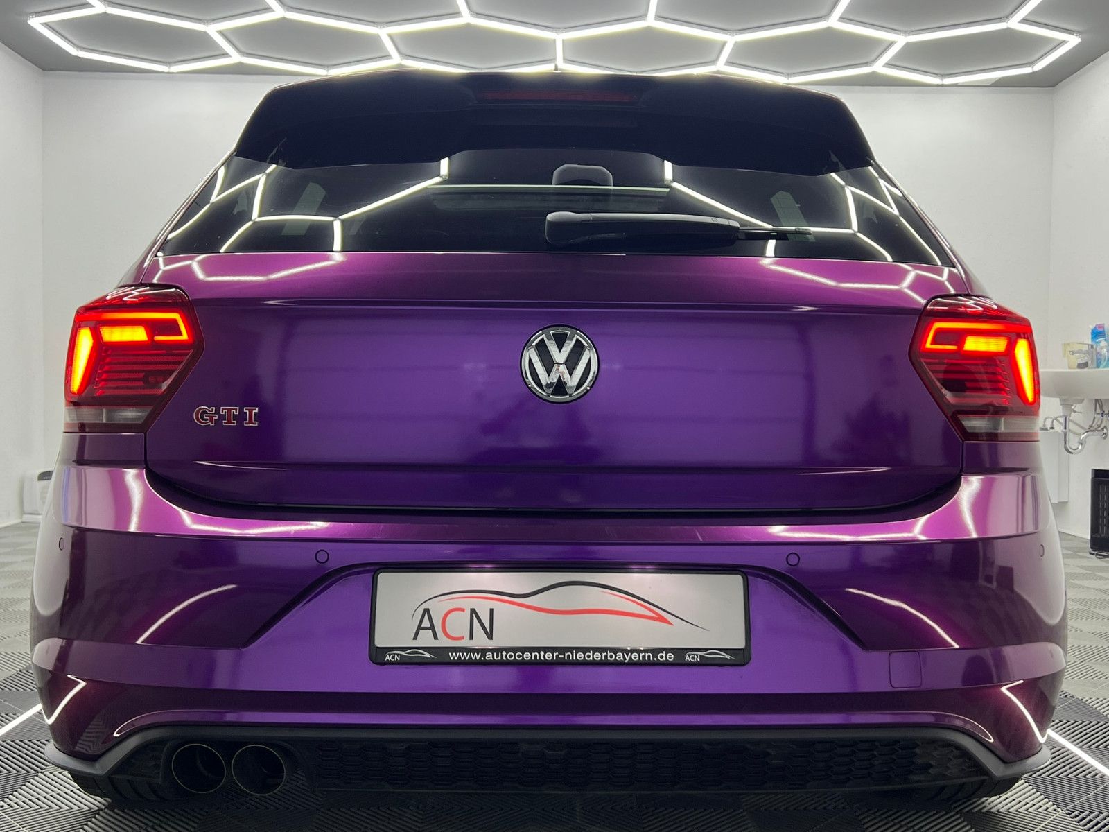 Fahrzeugabbildung Volkswagen Polo VI GTI/SPORTAUSPUFF/ACC/AMBIENTE/PANO