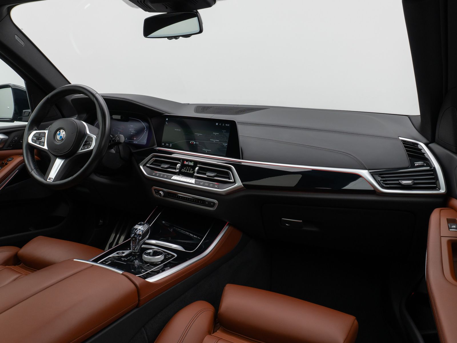 Fahrzeugabbildung BMW X5 xD30d M Sport Panorama Kamera Laser HUD HiFi