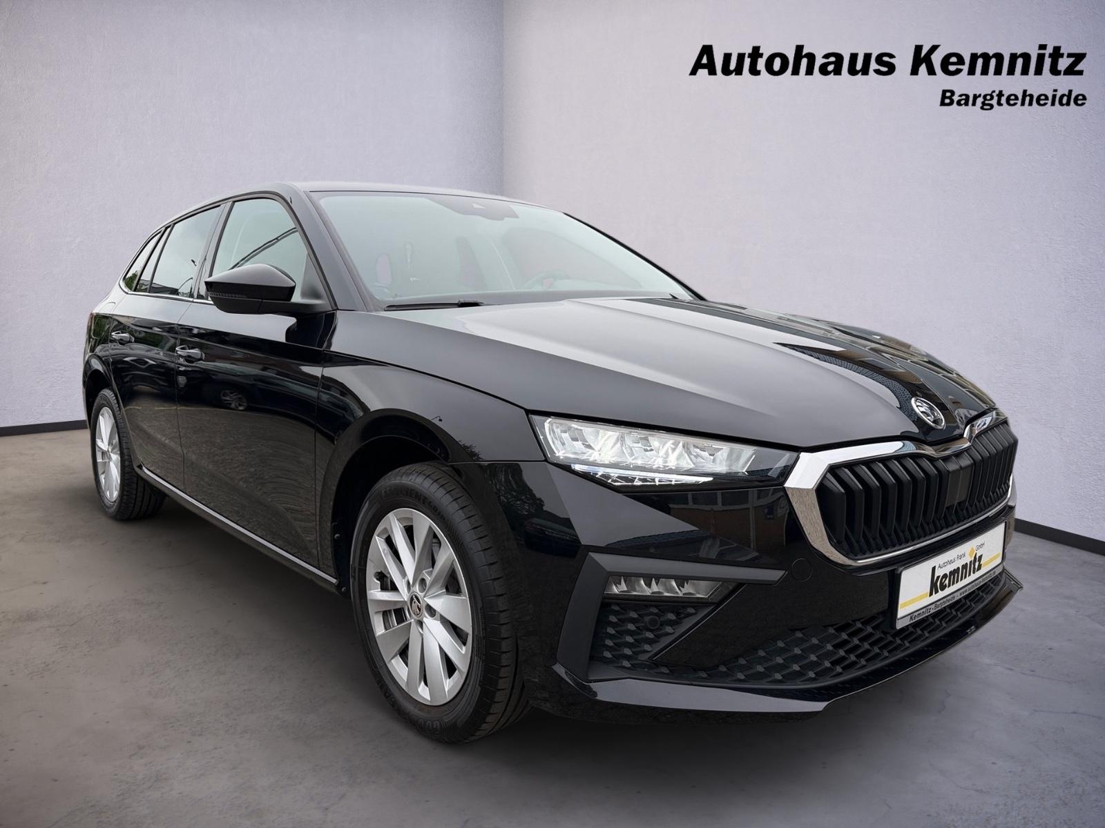 Skoda Scala Selection DSG Keyless CarPlay ACC Kamera