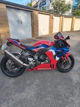 Honda Fireblade RR-R SC82 SP mit QuickShifter - Angebote entsprechen deinen Suchkriterien