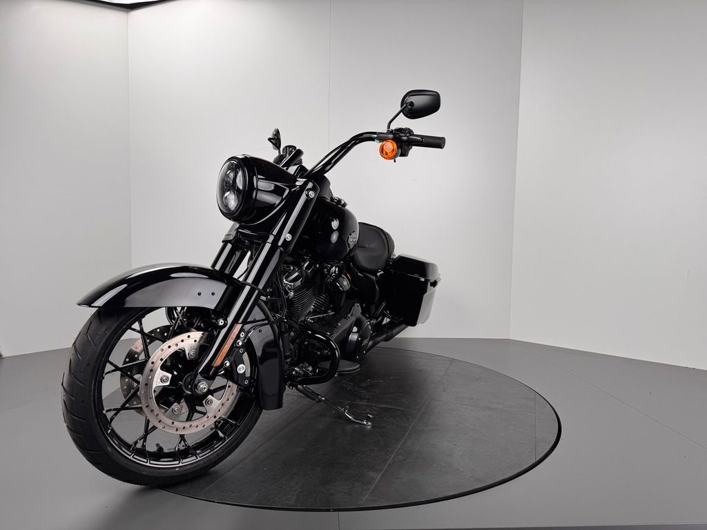 Fahrzeugabbildung Harley-Davidson ROAD KING SPECIAL *NEUWERTIG *138 KM