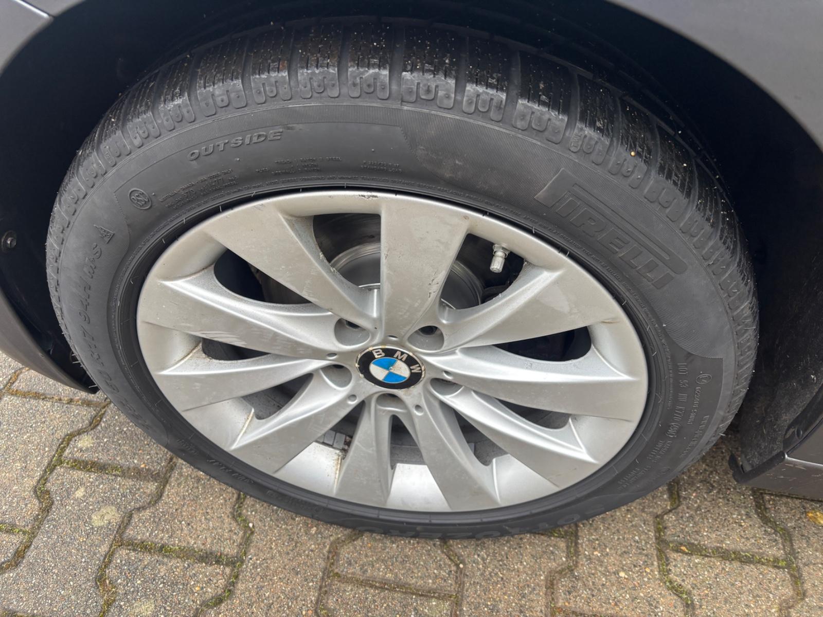 BMW 320 Tour 320 dxDrive M Sport,LED,8x,AHK,RFK,Navi