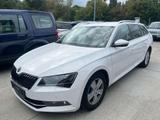 Skoda Superb 1.4TSI Ambition *Navi| Xenon|Keyless|PDC* - Skoda Superb mit Benzin-Antrieb: Ambition