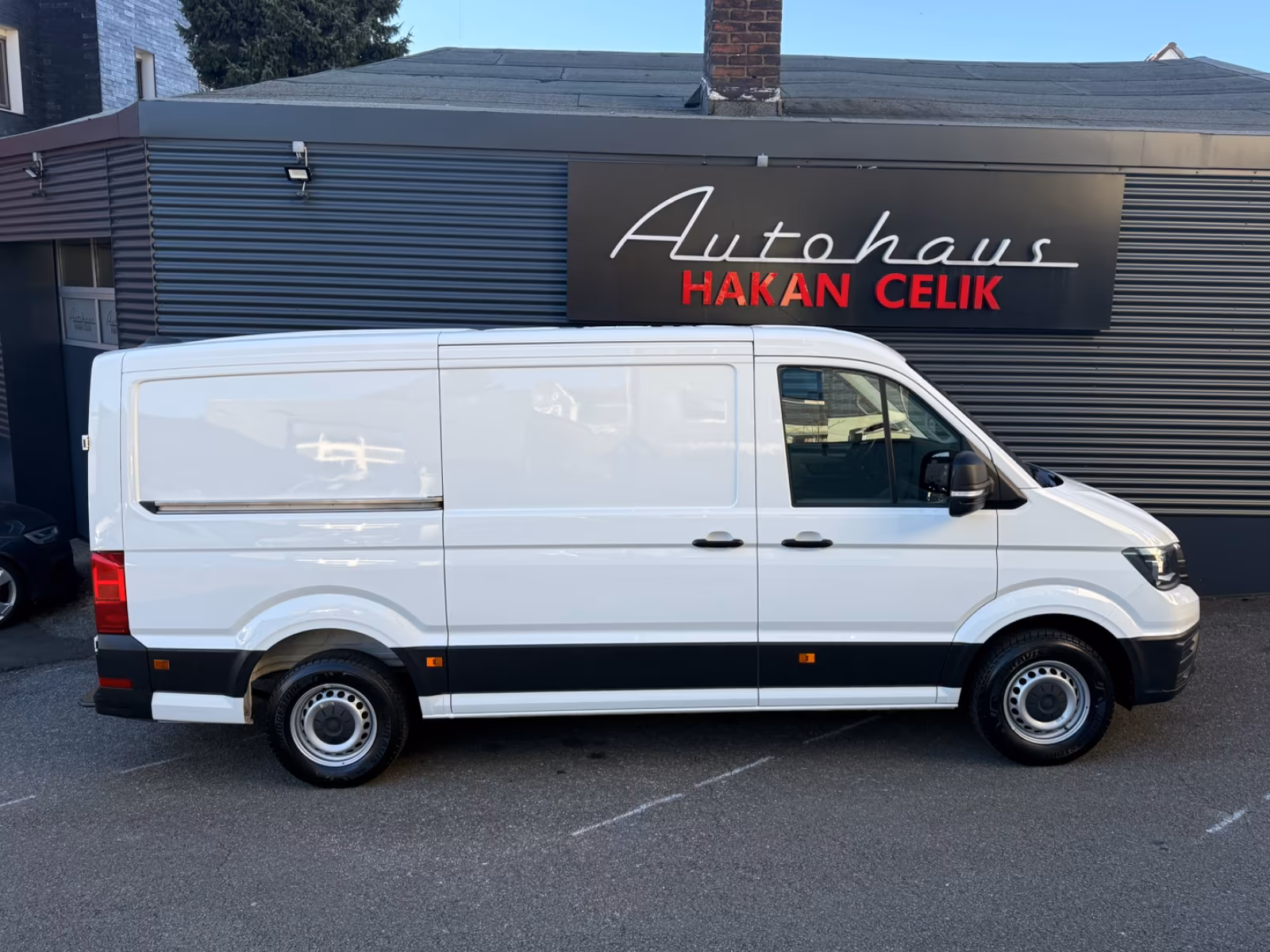Volkswagen Crafter Kasten 30 mittellang*T-NAVI*R.KAM*AHK*, миниатюра 16