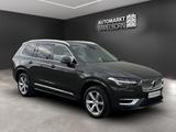 Volvo XC90 InscriptionExpressi PanoD*AHK*7Sit*H&K*360° - Volvo XC90 Inscription mit Hybrid-Antrieb (Benzin/Elektro)