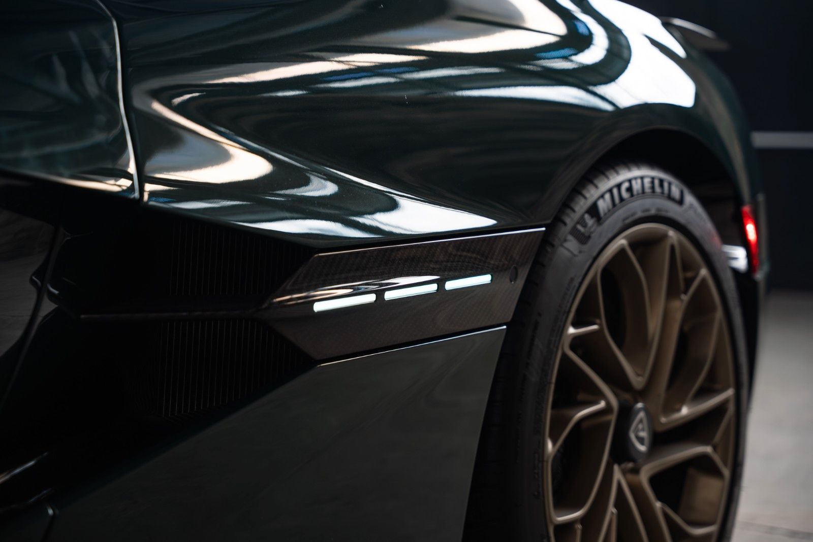 Rimac Nevera - Bild 8