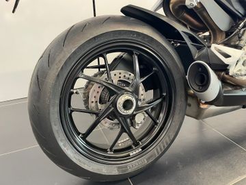 Ducati Streetfighter V2 *sofort verfügbar*