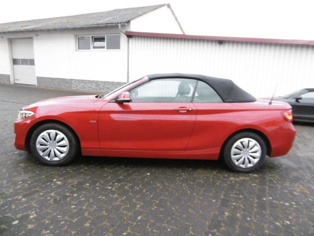 BMW 218i Cabrio Sport Line