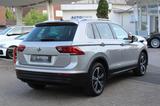Volkswagen Tiguan 2.0 TDI DSG NAVI+1.HAND+ABSTANDSTEMPOMAT - Volkswagen Tiguan: TDI Dsg