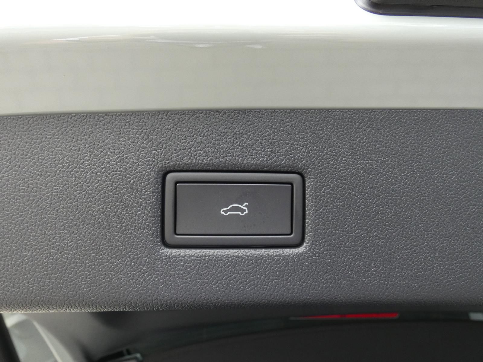Ford Explorer - Bild 12