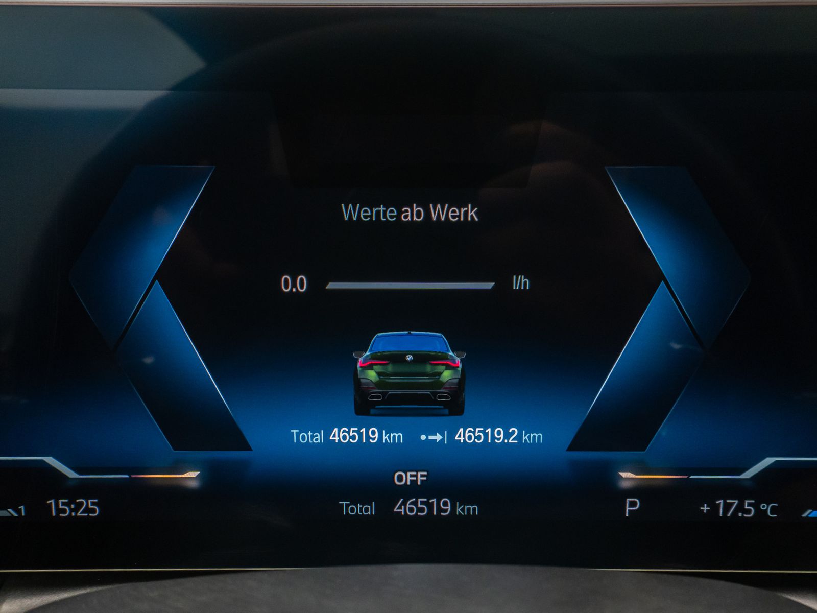 Fahrzeugabbildung BMW M440i xD GC Glasdach Laser 360°HUD DAB HiFi ACC