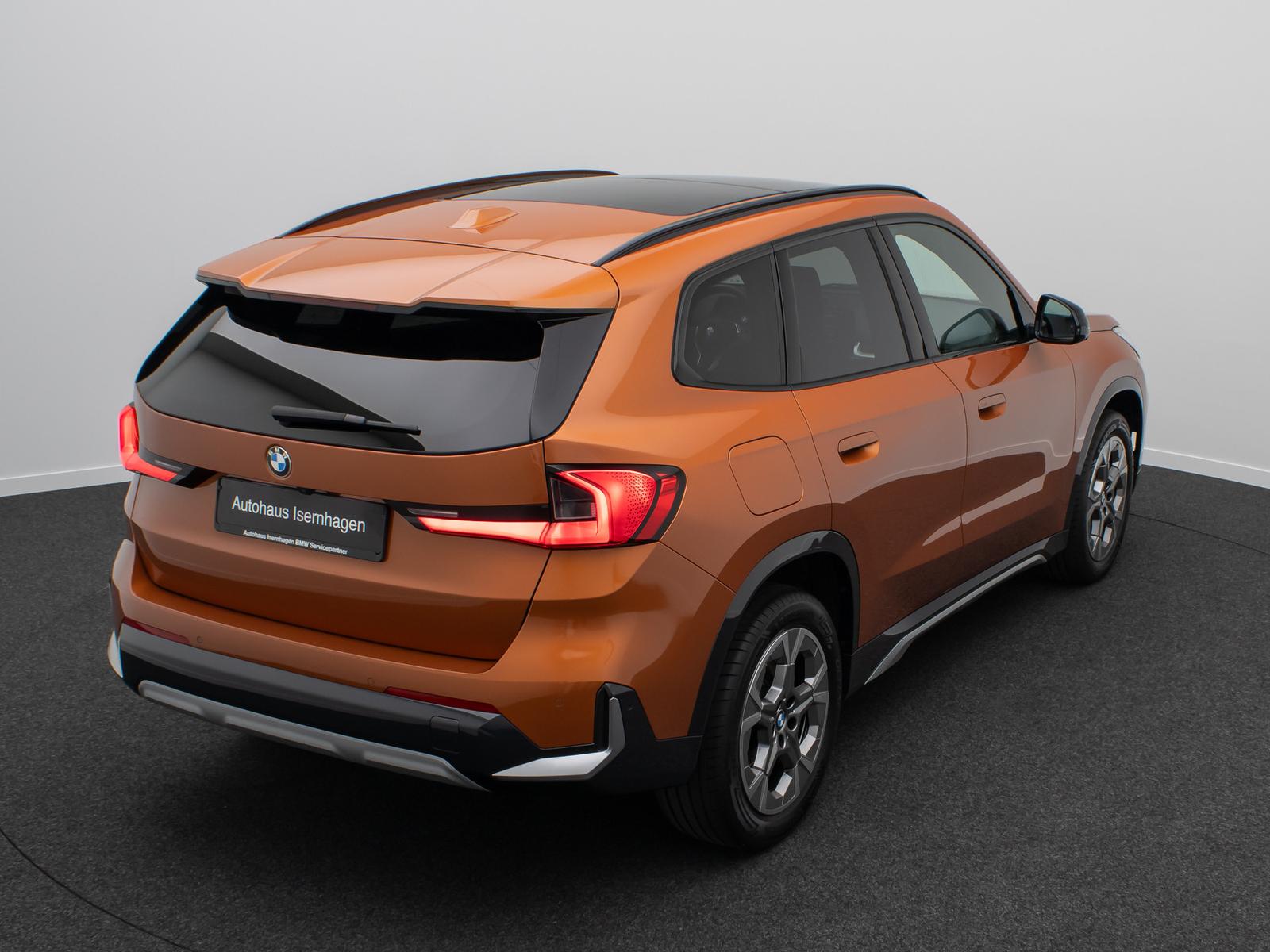 BMW X1 sD18d xLine Panorama 360° HUD DAB AHK Komfort, миниатюра 7