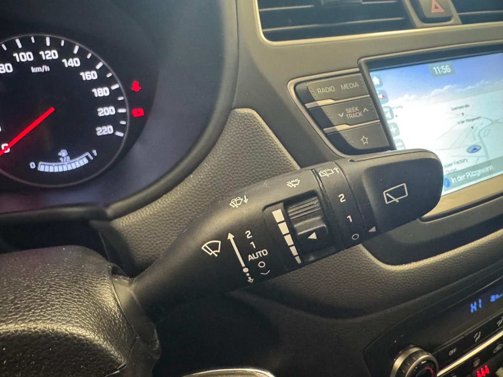 Fahrzeugabbildung Hyundai i20 YES! Plus /NAVI/KLIMA/KAMERA/SCHECKHEFT