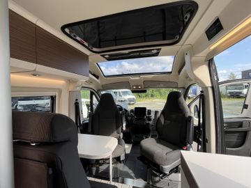 Westfalia Columbus 540 D 140 PS 8G ATG Easy Driving Solar