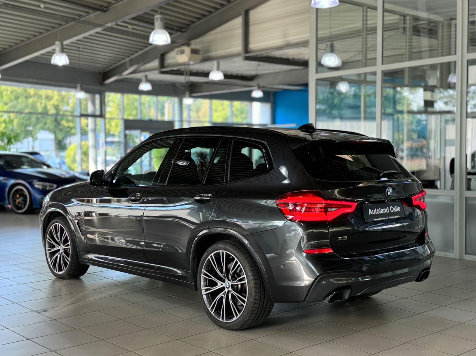 Fahrzeugabbildung BMW X3 M40i Panorama Kamera HUD DAB H/K Komfort 21"