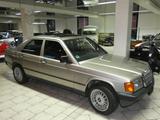 Mercedes-Benz 190 - Mercedes-Benz 190 aus 1986