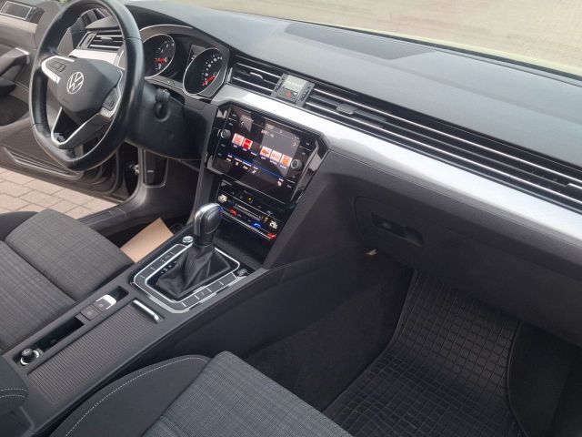 Passat Variant 1.5 TSI Business Bluetooth Navi