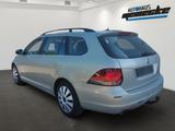 Volkswagen Golf VI Variant Comfortline/AHK/WR/Automatik - Volkswagen Golf aus 2011: Comfortline