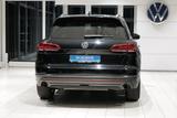 Volkswagen Touareg 3.0TDI 4Motion AHK Leder Luft Totwinkel  - gebrauchte VW Touareg aus dem Jahr 2020
