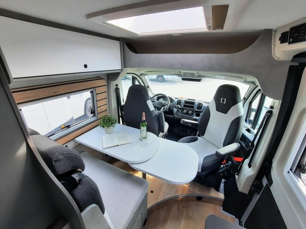 Fahrzeug Übersicht 10 Fahrzeugabbildung Crosscamp ADVTR 6.4 EF Verfüg./Sparen Sie 1.299,- €