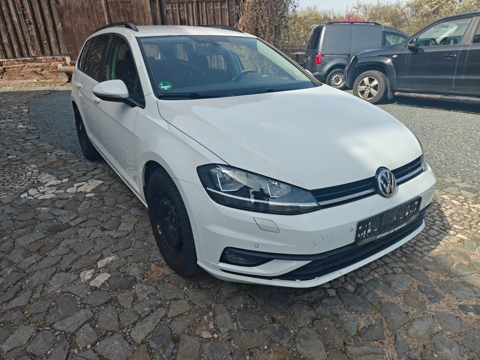 Volkswagen Golf VII Variant 1.6 TDI * Facelift*