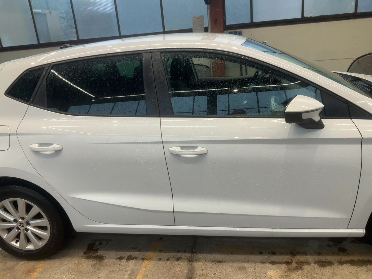 Fahrzeugabbildung SEAT Ibiza TSI Style DSG LED Navi ACC SHZ RFK