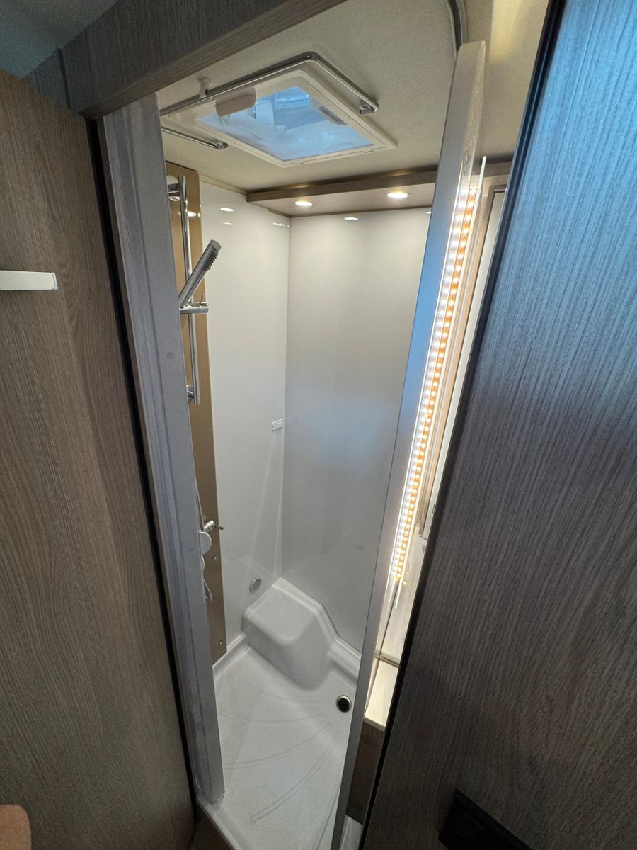 Fahrzeugabbildung Bürstner Lyseo Time Skyline EDITION 690 G SUMMER SALE!