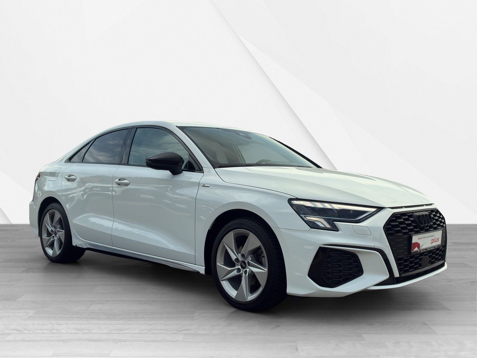 Fahrzeugabbildung Audi A3 Lim. 35 TFSI FAHRSCHUFAHRZEUG, Doppelpedaleri